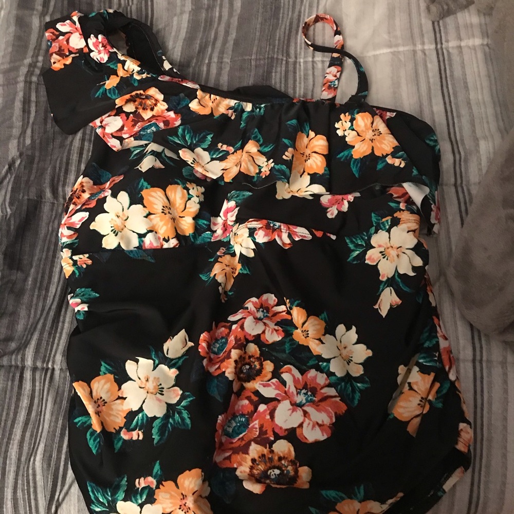 Plus Size One Piece Floral Swimsuit
